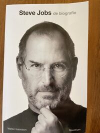 d671c162-0d7f-4a39-9648-39ea3eecea04-20593-000015d075d644b5_file Steve Jobs de biografie