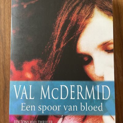 Val McDermid - Een spoor van bloed
