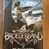 John Flanagan - Broederband - De outsiders Boek 1