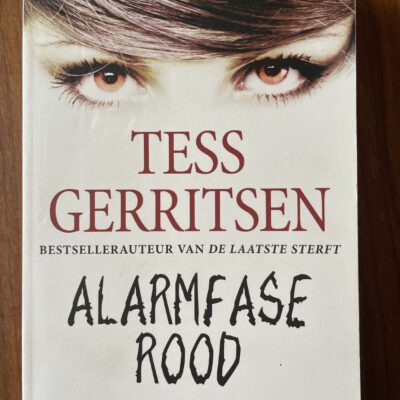 1ba8fe23-b81a-429d-a614-f154512fc0cc-42678-0000078e7e5306a5_file Tess Gerritsen - Alarmfase rood