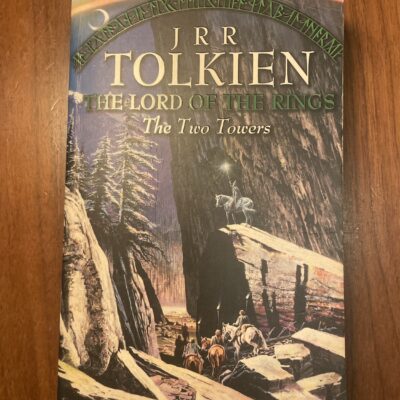 J R R Tolkien - The lord of the rings - The two towers