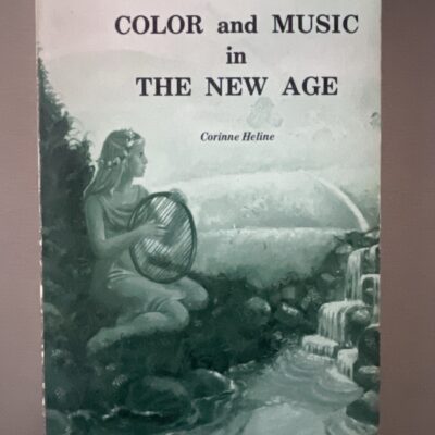 Boek Color and Music in the New Age door Corinne Heline paperback 1980