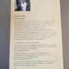 op-de-rug-gezien-achterkant-softcover.jpg Achterzijde van de paperback Op de rug gezien door Margriet de Moor