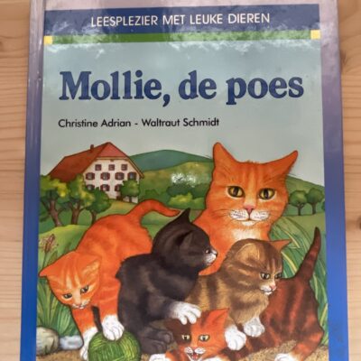Christine Adrian - Mollie, de poes