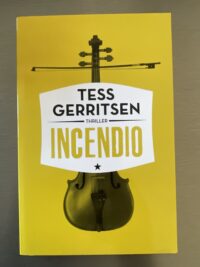 incendio-tess-gerritsen-paperback.jpg Tess Gerritsen - Maand van het Spannende Boek paperback