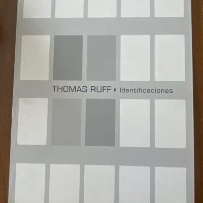 Thomas Ruff - Identificaciones