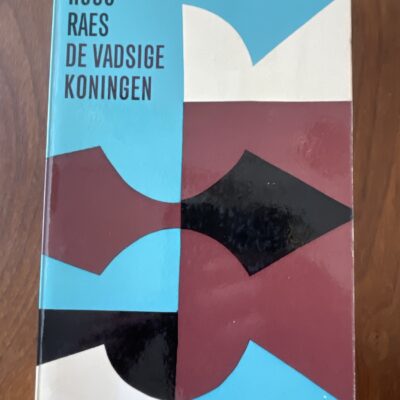 Voorkant van de vijfde druk van De vadsige koningen door Hugo Raes uit 1966