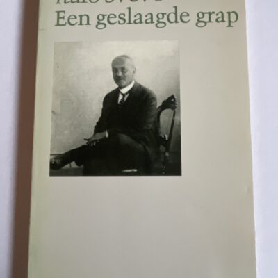 Voorkant van de paperback Een geslaagde grap door Italo Svevo uitgave C.J. Goossens