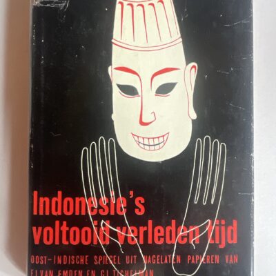 Voorkant van het hardcover boek Indonesiës voltooid verleden tijd door Willem Brandt uit 1965