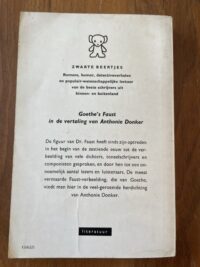 Achterkant met het herkenbare Zwarte Beertjes-logo en flaptekst van deel 491