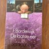 Voorkant van de Salamander pocket De laatste eer door F. Bordewijk uitgeverij Querido