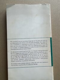 Pastorale zorg aan psychisch gestoorden Boekencentrum - Achterkant Pastorale zorg aan psychisch gestoorden - Achterkant boekomslag paperback Boekencentrum 1968 nr 29